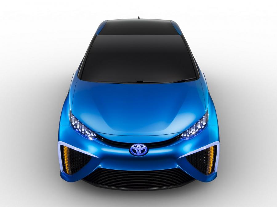  Toyota FCV Concept 2013 года  (фото 7 из 14)